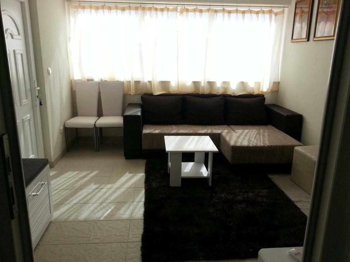 Kartini Apartment نين المظهر الخارجي الصورة