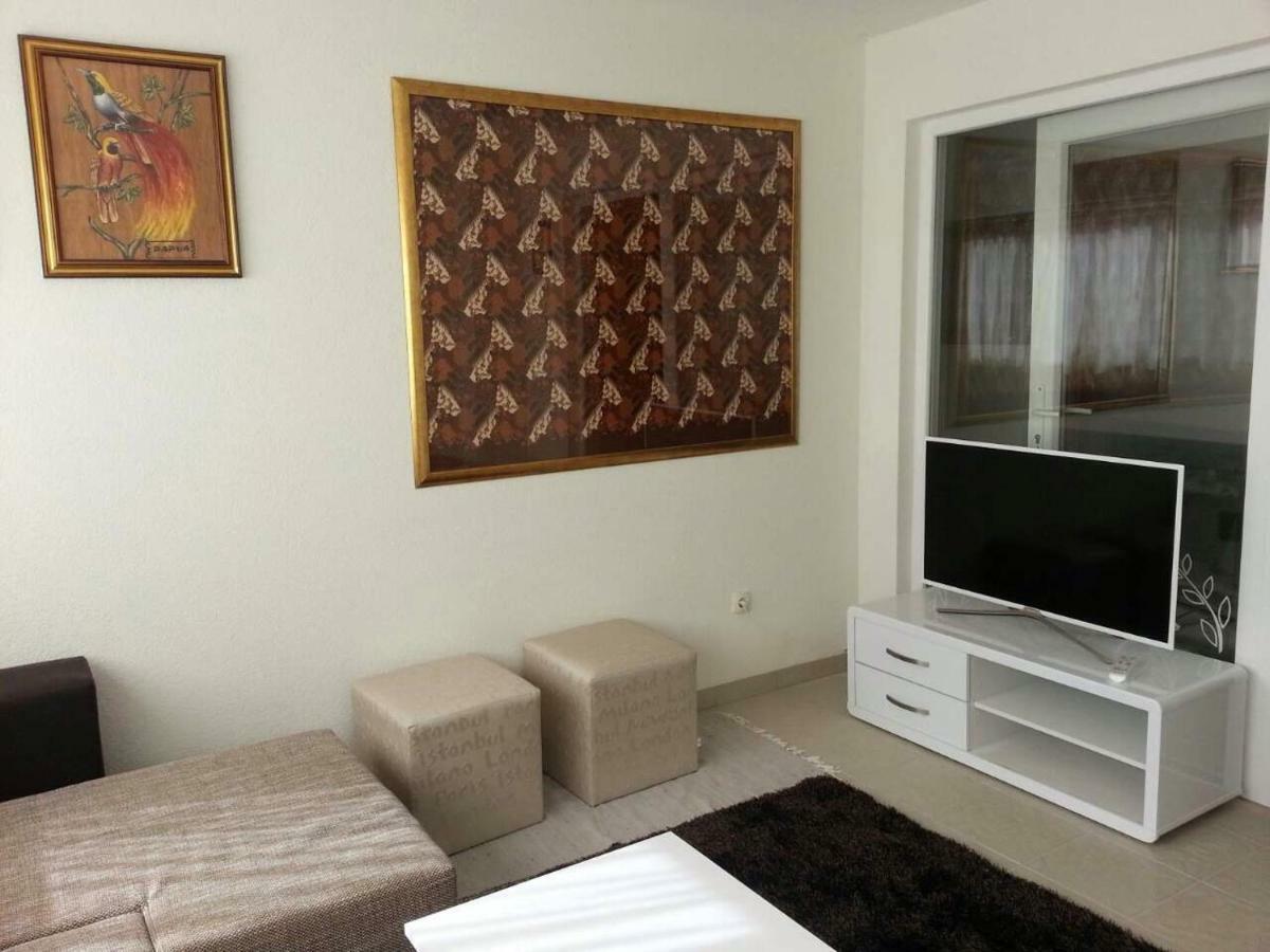 Kartini Apartment نين المظهر الخارجي الصورة